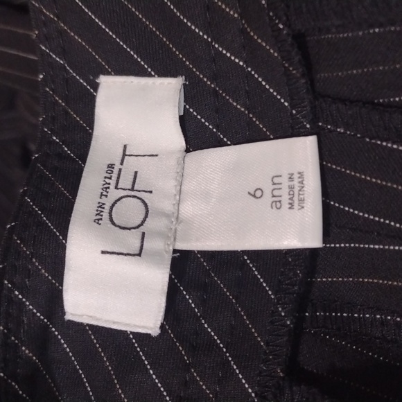 ANN TAYLOR LOFT Ann Black Pinstripe Dress Pants Slacks - Picture 8 of 9